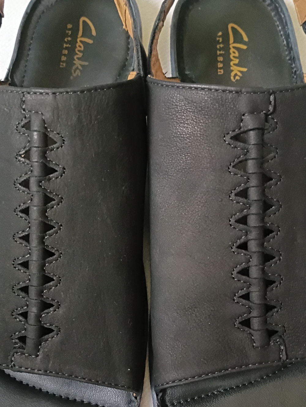 Artisan Clark's Black Leather Slides - Picture 7 of 8